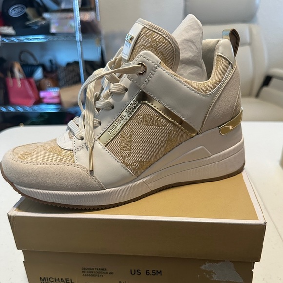 Micheal Kors | Georgie Leather and Glitter Chain-Mesh Trainer - Picture 2 of 3